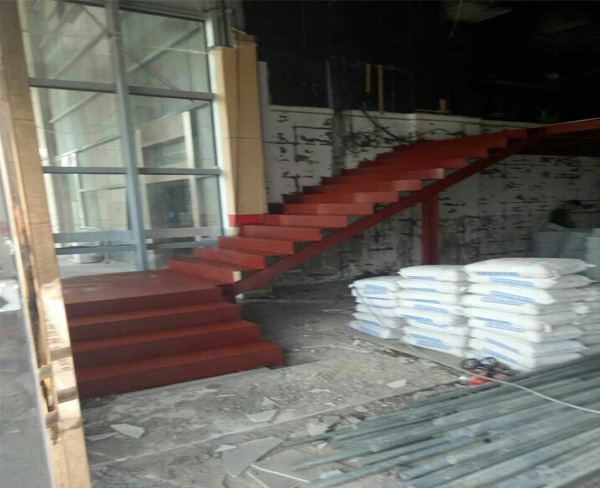 正頂國際鋼結(jié)構(gòu)隔層