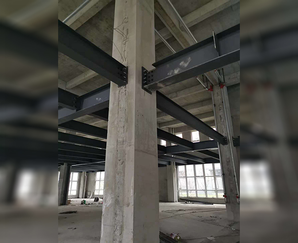 合肥聯(lián)東U谷產(chǎn)業(yè)園2000平方鋼混夾層